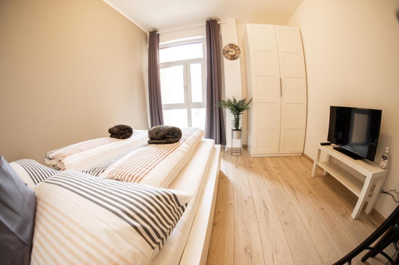 Flow Apartments Winkel Love Und Happiness Мерано Экстерьер фото