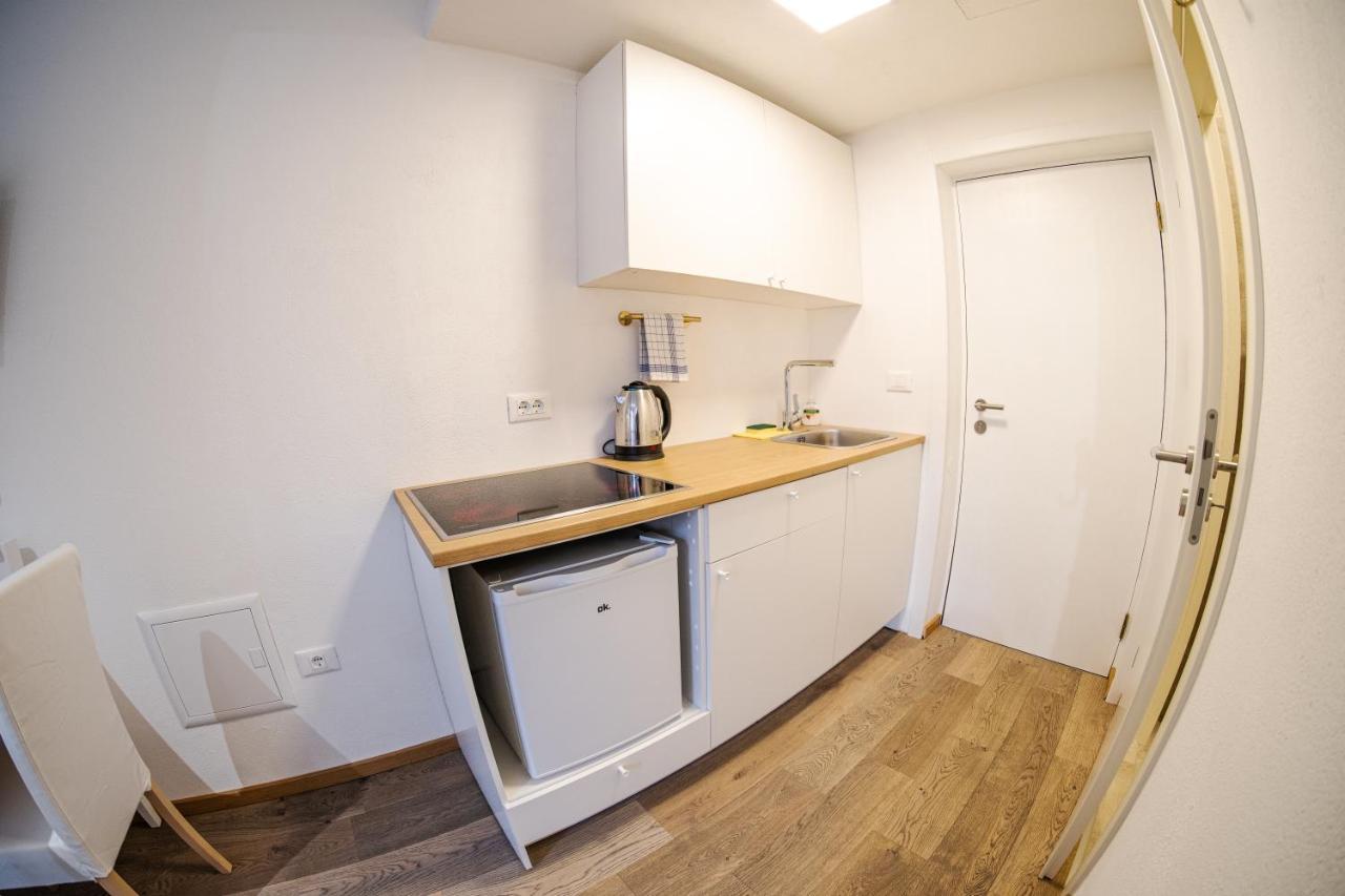 Flow Apartments Winkel Love Und Happiness Мерано Экстерьер фото