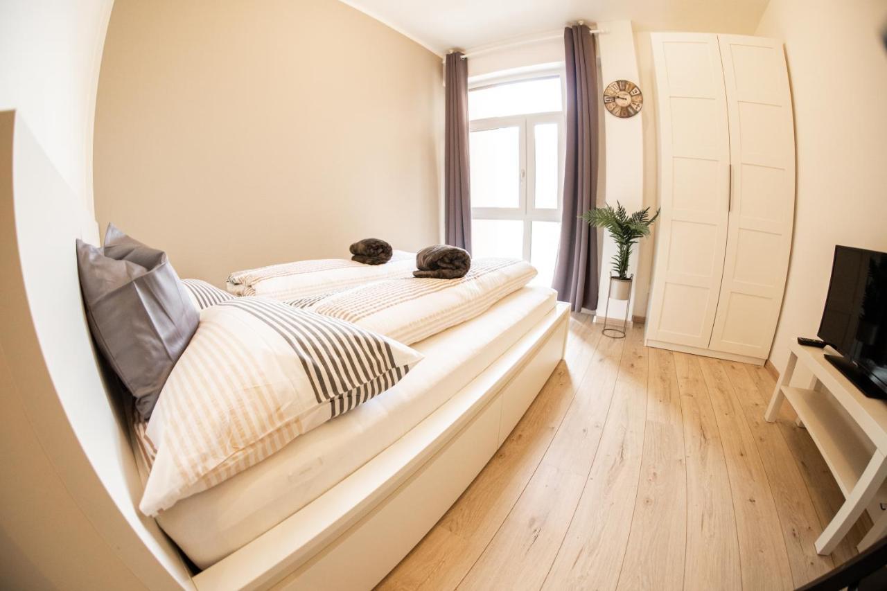 Flow Apartments Winkel Love Und Happiness Мерано Экстерьер фото